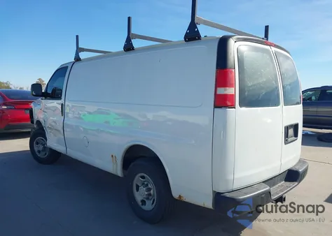 2007 Chevrolet Express Work Van from USA, damaged, VIN 1GCGG25V171104334